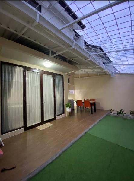 Rumah disewakan fully furnished di Cosmo Lippo Cikarang